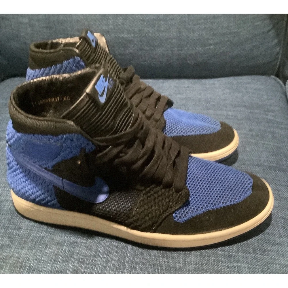 Air Jordan 1 Retro Royal Flyknit Men's 11 Sneakers Shoes